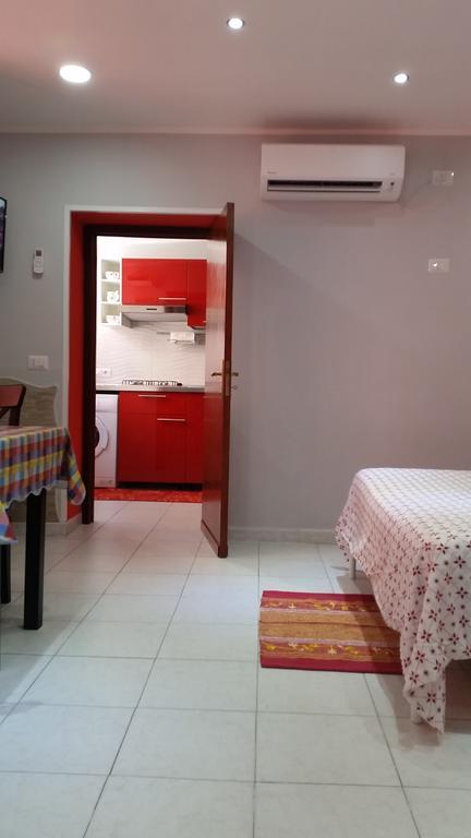 Magic Napoli Red Apartment Exterior photo